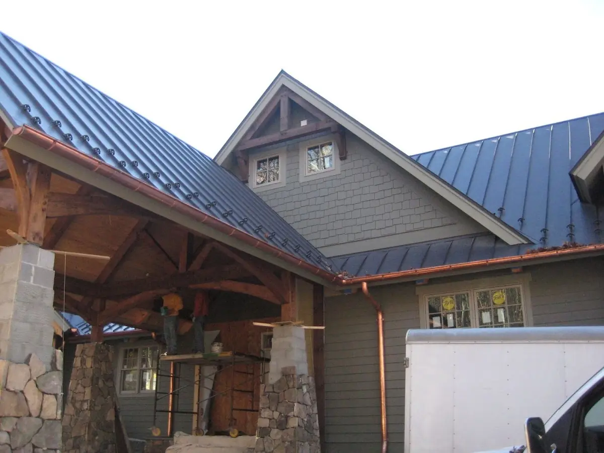 Craftsman Roofing team delivering quality roofing work in Shelburne